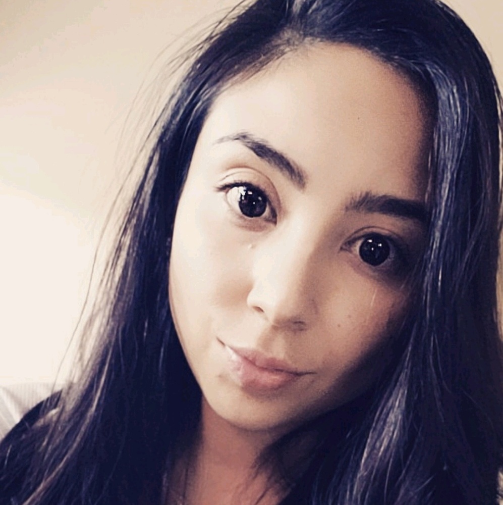 Meet your Posher, Karely